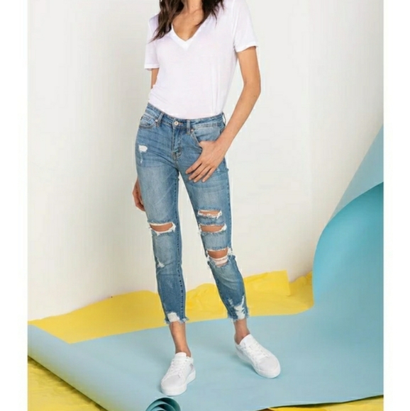 KanCan Denim - KanCan Light Wash Destroyed Skinny Jeans